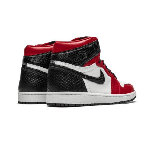 Air Jordan 1 Retro High Satin Snake Chicago Air Jordan 1 Retro High Satin Snake Chicago